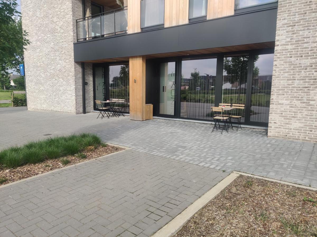 Hotel De Konik Uikhoven Exterior foto